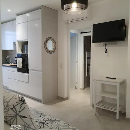 Les Violettes 3 Pieces Centre * Antibes