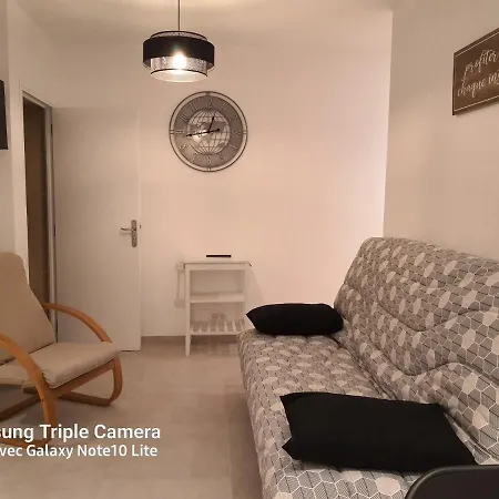 Les Violettes 3 Pieces Centre Αντίμπ