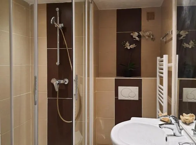 Daire Les Violettes 3 Pieces Centre *